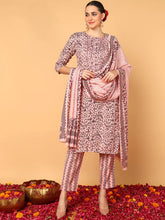 Women Pink Silk Blend Floral Printed Straight Kurta Trouser With Dupatta